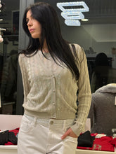 Carica l'immagine nel visualizzatore di Gallery, Cardigan strass
