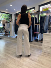 Carica l'immagine nel visualizzatore di Gallery, Pantalone palazzo strass
