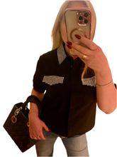Carica l&#39;immagine nel visualizzatore di Gallery, Camicia tasche strass
