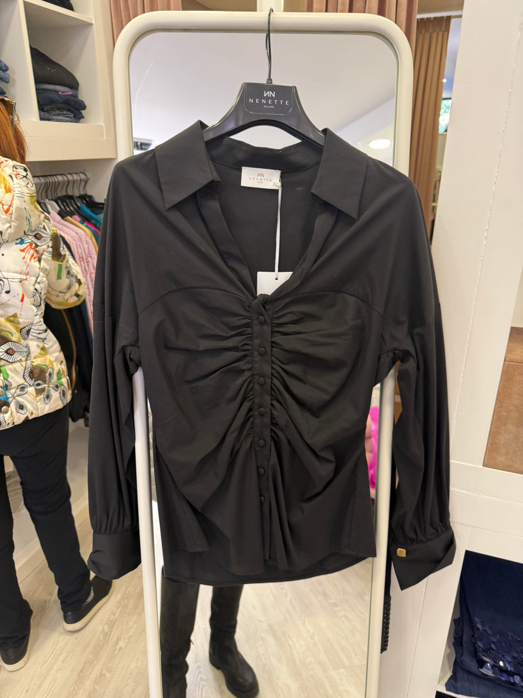 Camicia scollo V