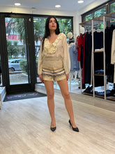 Carica l'immagine nel visualizzatore di Gallery, Blusa con rouches
