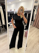 Carica l'immagine nel visualizzatore di Gallery, Pantalone flare in tessuto bull stretch
