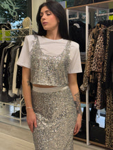 Carica l'immagine nel visualizzatore di Gallery, T-shirt paillettes
